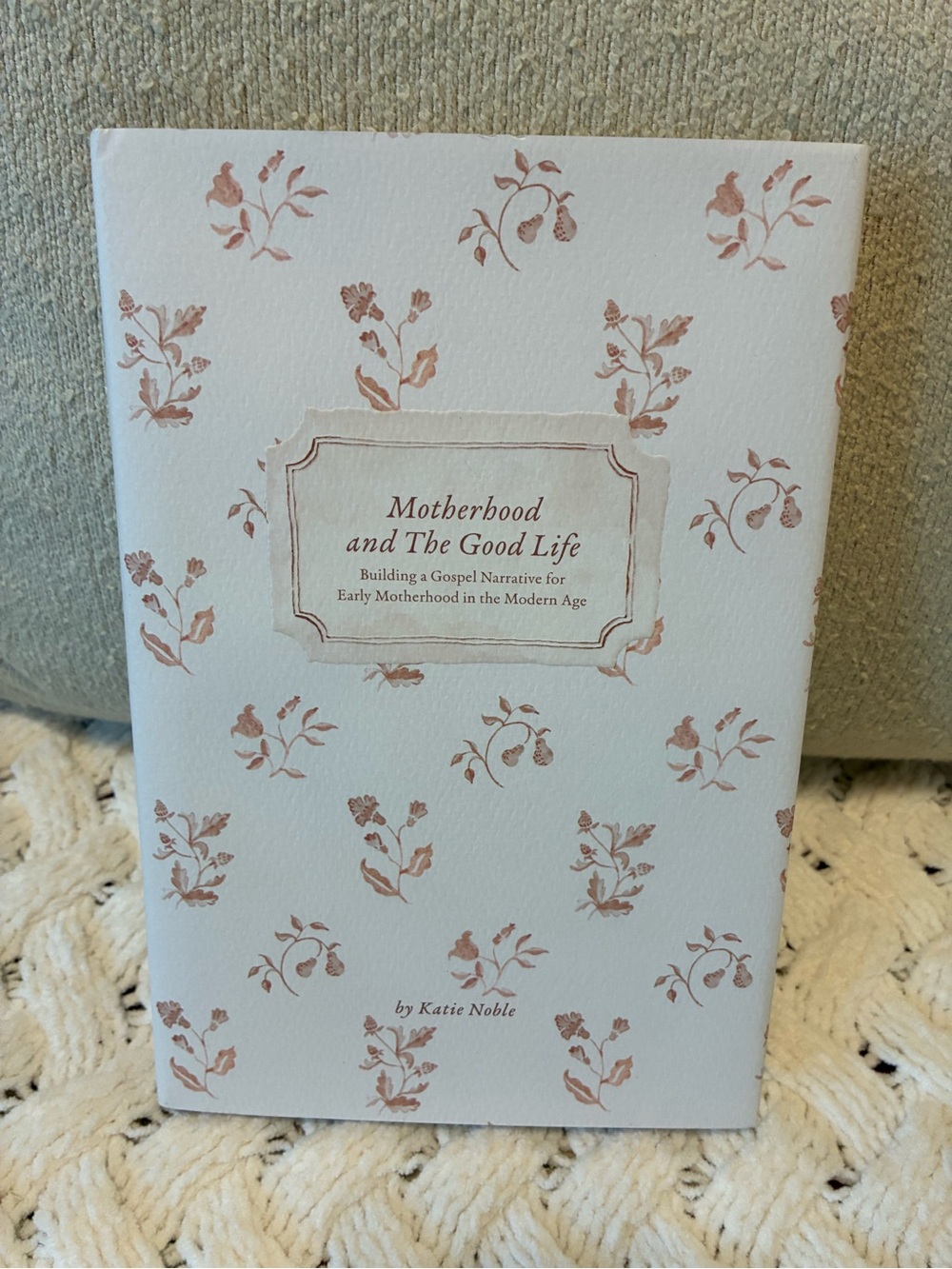 - Women Bath & Body Gift Journal (Pink Floral)